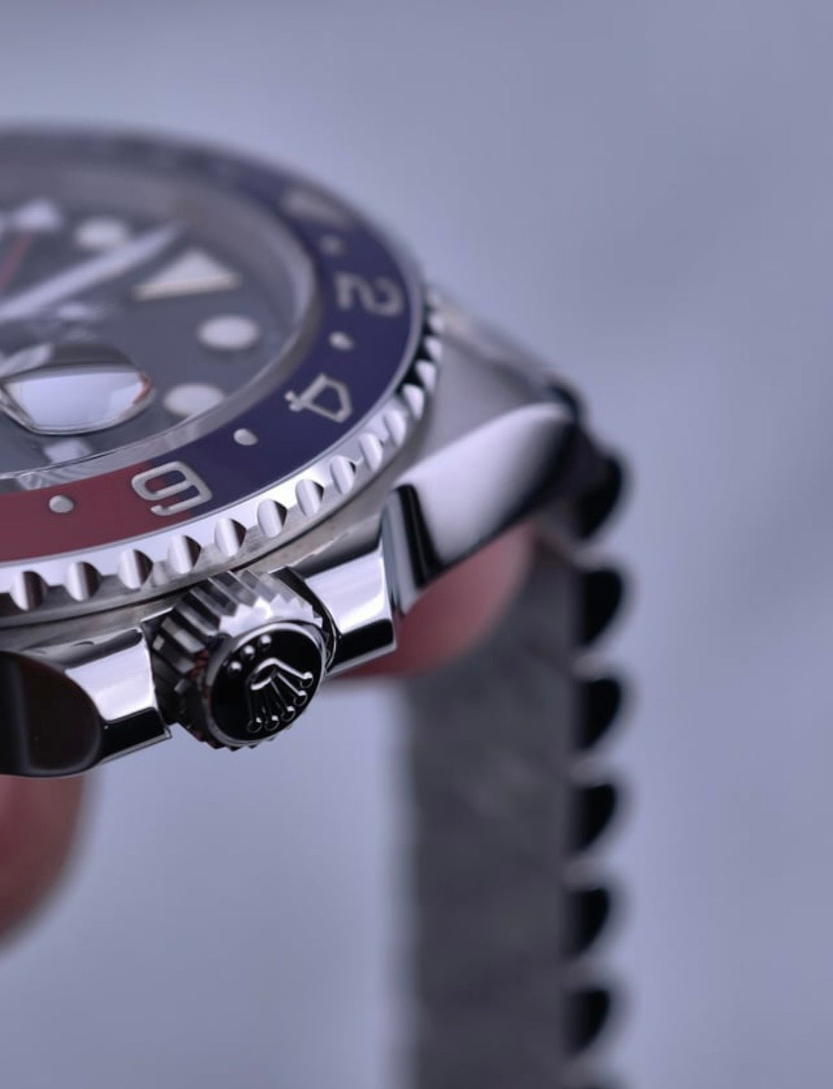 Rolex GMT-Master II “Pepsi” 40mm – Ref: 126710blro-0001 – Black Dial, Red & Blue