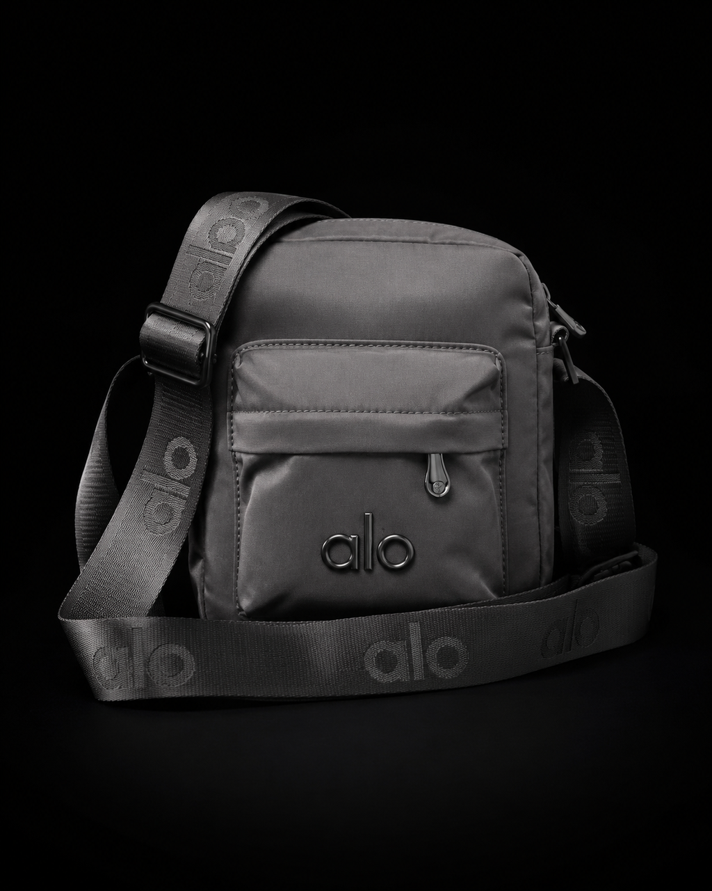 Alo Yoga Utility Cross Body Bucket Bag